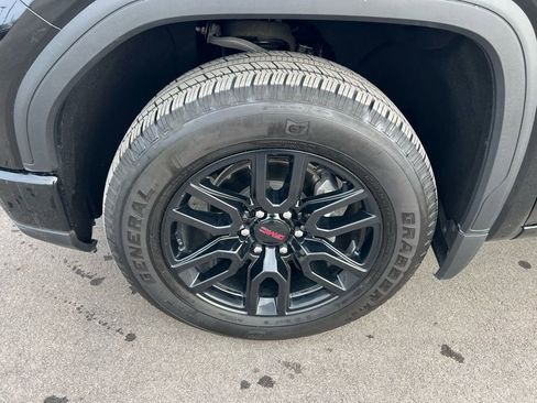 Used 2024 GMC Sierra 1500 Pro w/ Graphite Edition image 13