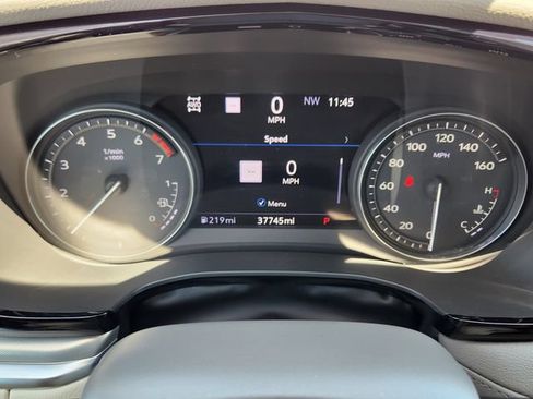 Certified 2024 Cadillac XT5 Premium Luxury w/ Technology Package AWD/4WD image 13