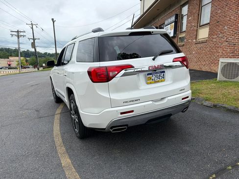 Used 2018 GMC Acadia Denali w/ Technology Package AWD/4WD image 6
