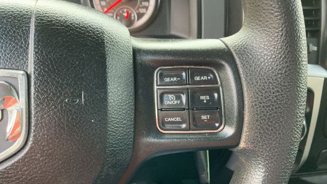 Used 2019 RAM 1500 Classic SLT AWD/4WD image 12