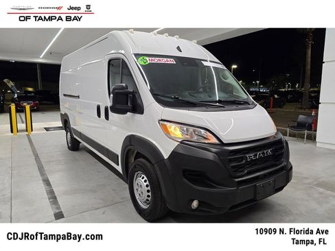 Used 2025 RAM ProMaster 2500 w/ Convenience Group FWD image 1