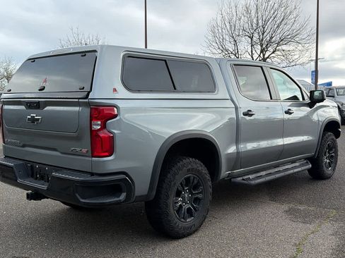 Used 2024 Chevrolet Silverado 1500 ZR2 w/ Technology Package image 5