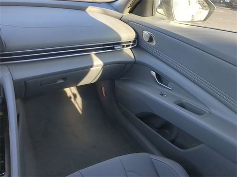 New 2025 Hyundai Elantra Sport image 15