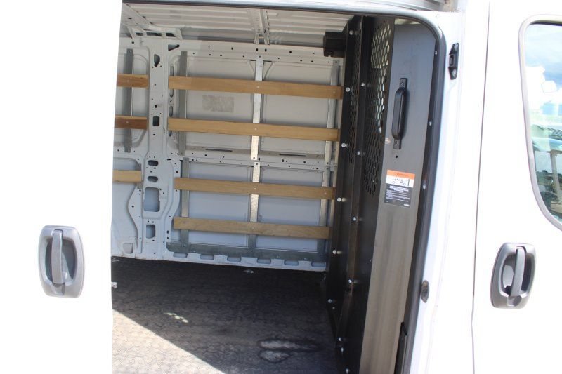 Used 2025 RAM ProMaster 2500 w/ U-Haul Equipment Group FWD image 14