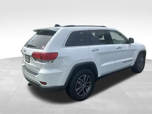 Used 2017 Jeep Grand Cherokee Limited AWD/4WD image 11