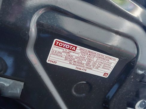 Certified 2025 Toyota Tacoma SR5 image 35