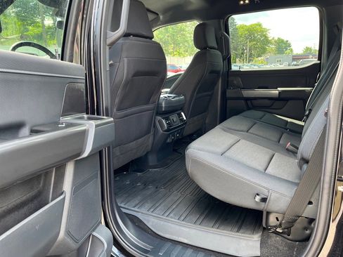 Used 2022 Ford F150 XLT w/ Equipment Group 302A High image 10