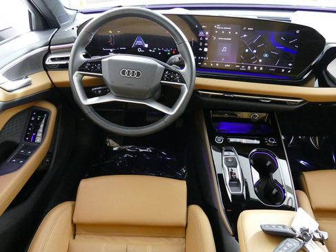 Used 2025 Audi A5 2.0T Premium Plus w/ Premium Plus AWD/4WD image 29