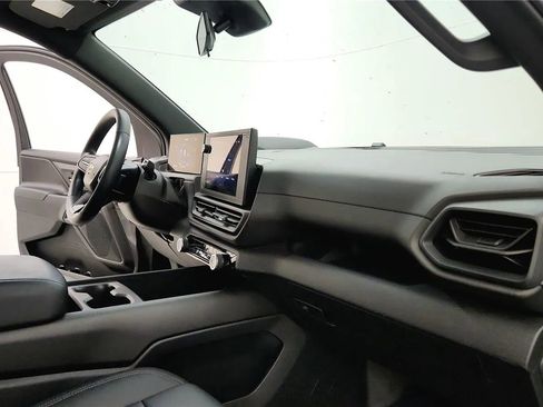 Used 2024 Chevrolet Silverado EV W/T AWD/4WD image 36