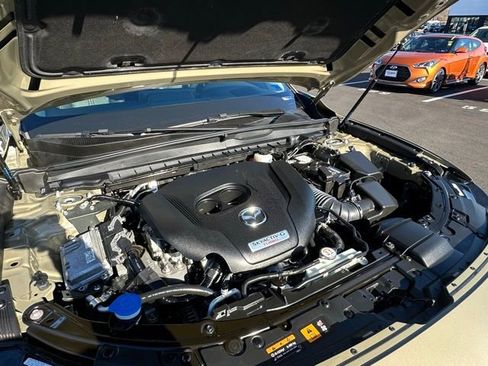 Used 2024 MAZDA CX-50 2.5 Turbo w/ Cargo Package image 15