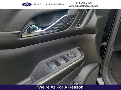 Used 2020 GMC Acadia SLT w/ Driver Alert Package II FWD image 24