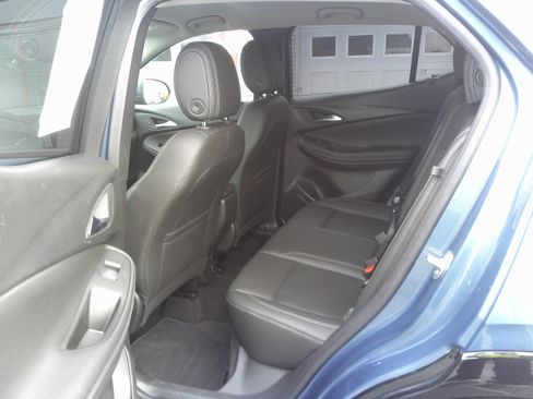 Used 2024 Buick Encore GX Sport Touring image 17