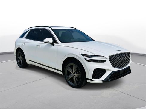 Used 2024 Genesis GV70 3.5T Sport w/ Sport Advanced Package image 2