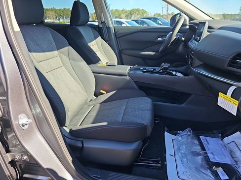 New 2026 Nissan Rogue SV image 13