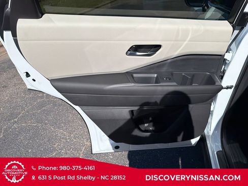 New 2026 Nissan Pathfinder SL AWD/4WD image 26