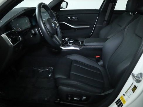 Used 2020 BMW 330i xDrive Sedan w/ Premium Package AWD/4WD image 21