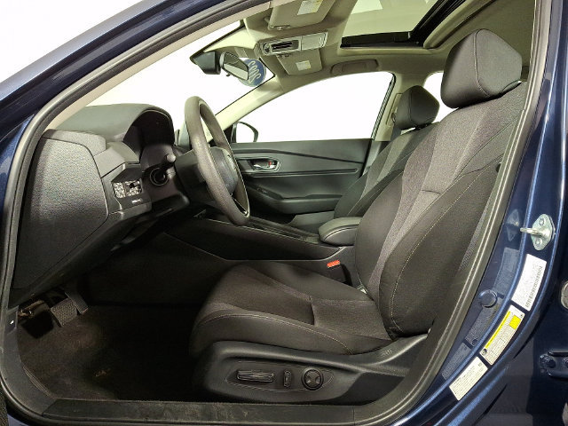 Used 2023 Honda Accord EX image 15