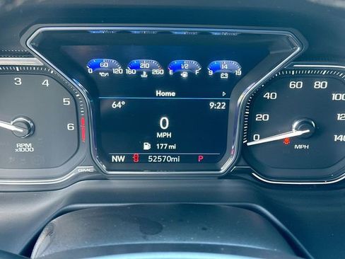 Used 2021 GMC Yukon SLT image 12