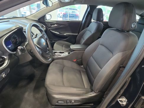 Used 2024 Chevrolet Malibu LT FWD image 17