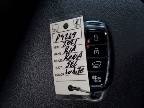 Used 2021 Hyundai Kona SEL image 29