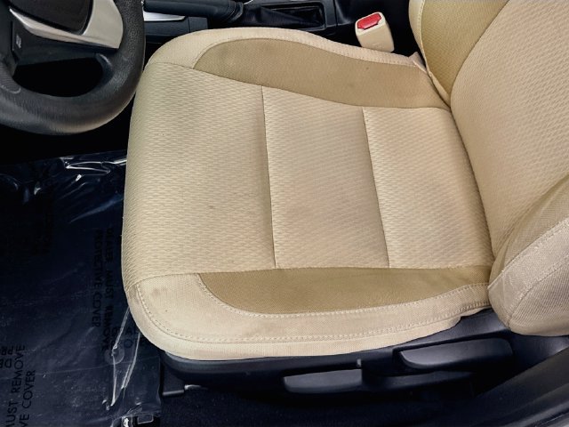 Used 2019 Toyota Corolla LE FWD image 18
