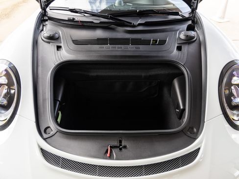 Used 2019 Porsche 911 Speedster RWD image 61