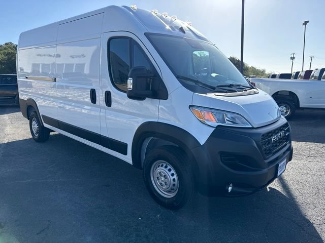 New 2027 RAM ProMaster 2500 w/ Convenience Group FWD image 7