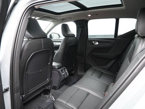 New 2026 Volvo XC40 B5 Plus w/ Protection Package Premier image 23