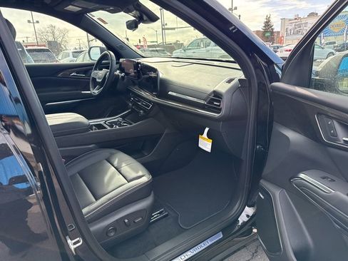 New 2026 Chevrolet Traverse High Country image 36