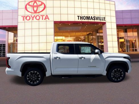 New 2026 Toyota Tundra Limited AWD/4WD image 4