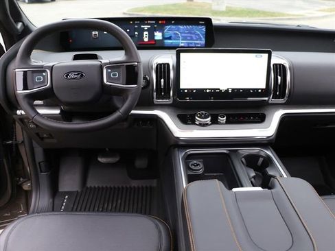 New 2026 Ford Expedition Tremor image 19