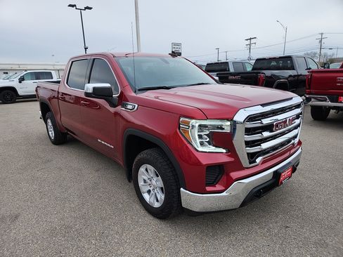 Used 2021 GMC Sierra 1500 SLE w/ Preferred Package image 2