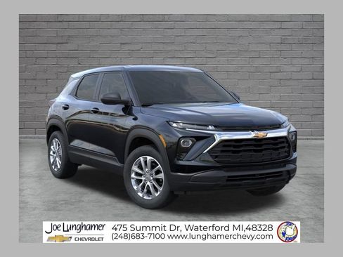 New 2026 Chevrolet TrailBlazer LS w/ LS Convenience Package AWD/4WD image 1