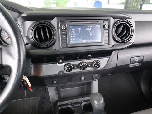 Used 2016 Toyota Tacoma SR w/ SR Convenience Package RWD image 43