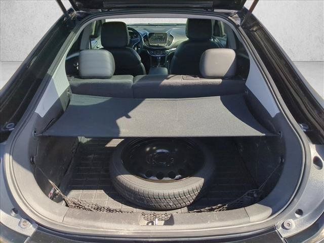 Used 2017 Chevrolet Volt Premier w/ Driver Confidence II Package FWD image 6