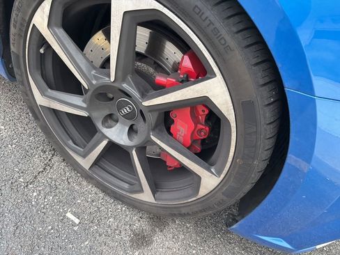 Used 2018 Audi TT RS image 8