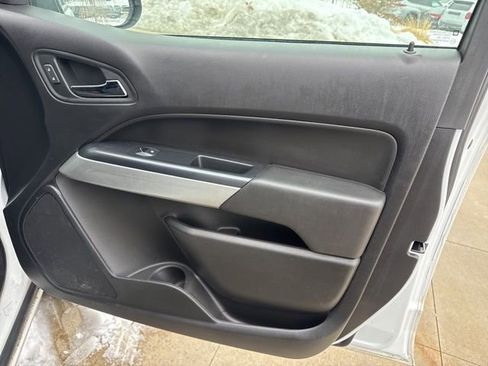 Used 2021 Chevrolet Colorado LT w/ Safety Package image 31