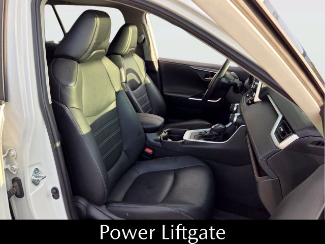 Used 2021 Toyota RAV4 Limited AWD/4WD image 18