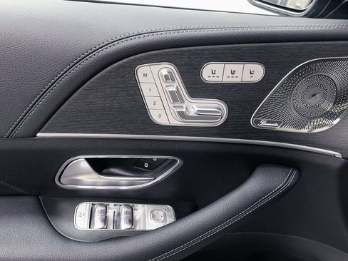 Used 2026 Mercedes-Benz GLS 450 GLS 450 image 6