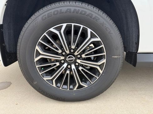 New 2026 Nissan Armada Platinum image 39