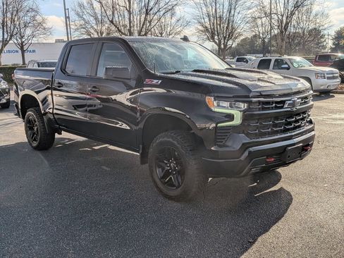 Certified 2023 Chevrolet Silverado 1500 LT Trail Boss image 2