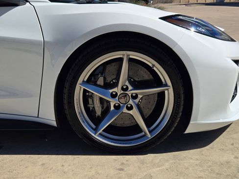 Certified 2025 Chevrolet Corvette E-Ray image 30