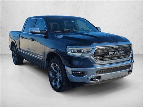 Used 2023 RAM 1500 Limited AWD/4WD image 3