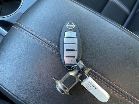 Used 2024 Nissan Altima 2.5 SR image 43