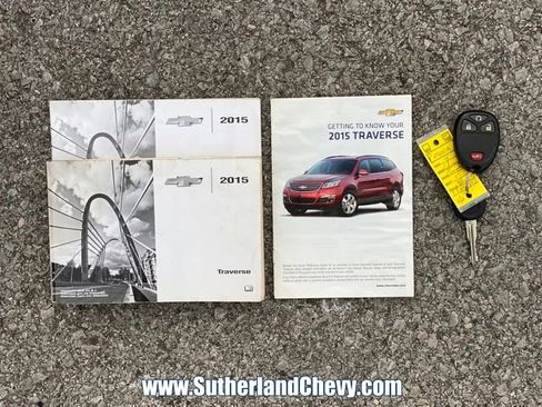 Used 2015 Chevrolet Traverse LT AWD/4WD image 47