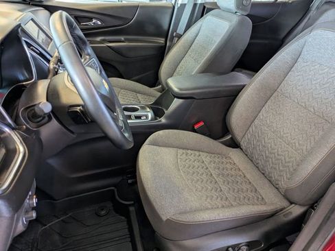 Used 2024 Chevrolet Equinox LT w/ LPO, Floor Liner Package image 15