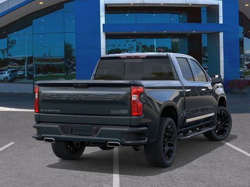 New 2026 Chevrolet Silverado 1500 High Country w/ High Country Premium Package image 4