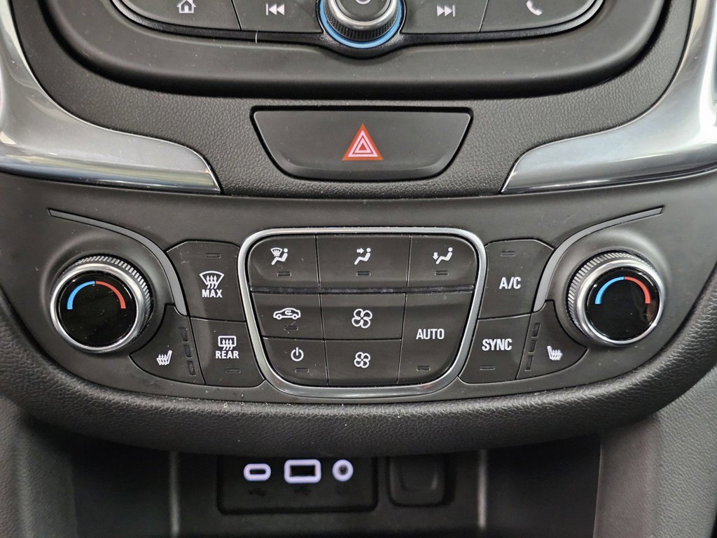 Used 2020 Chevrolet Equinox LT FWD image 20