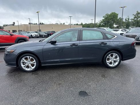 Used 2023 Honda Accord LX image 3