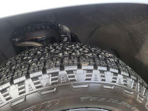 Used 2023 Chevrolet Silverado 1500 RST w/ Redline Edition image 11